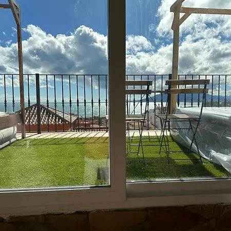 Rooms In Seafront Villa Malaga Exterior photo