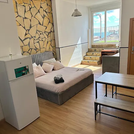 Rooms In Seafront Villa Malaga Exterior photo