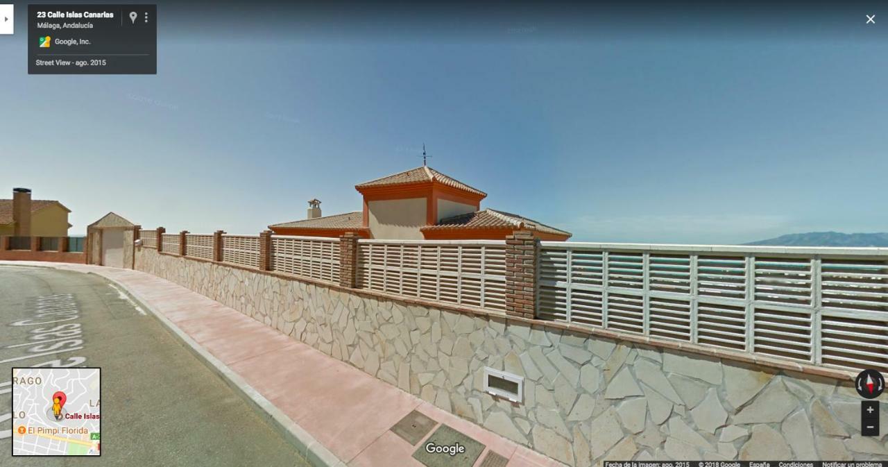 In Seafront Homestay *